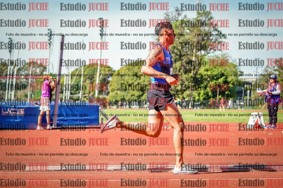 Fotos de los 5000 m llanos de mujeres y varones