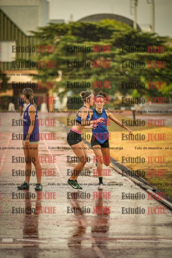 Fotos de las Postas 4x400 m de mujeres