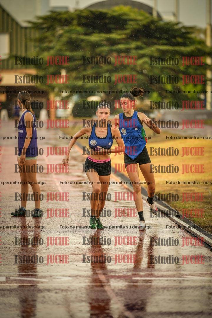 Fotos de las Postas 4x400 m de mujeres