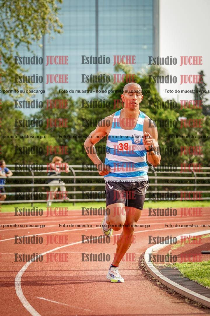Fotos de los 3000 m llanos de varones