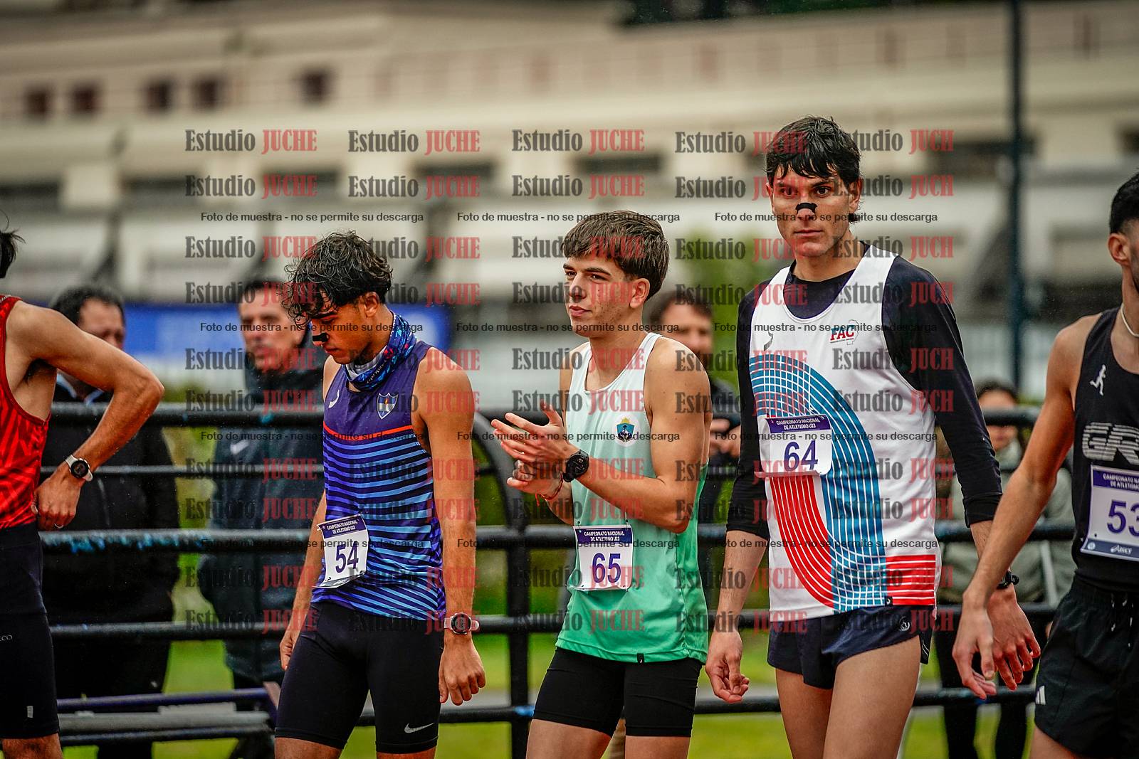 Fotos de los 1500 m llanos de varones