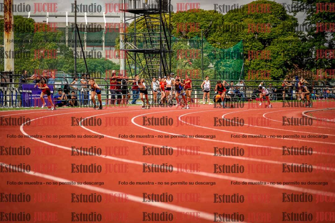 Fotos de los 150 m de mujeres