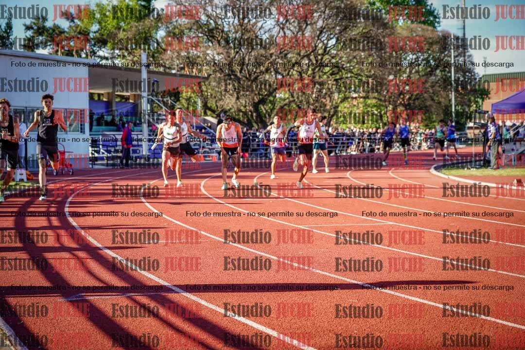 Fotos de las Postas 4x400 m de varones