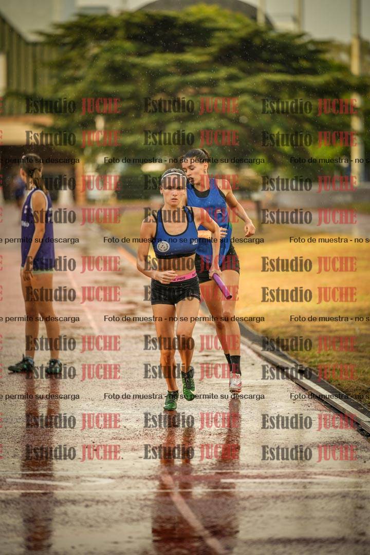 Fotos de las Postas 4x400 m de mujeres