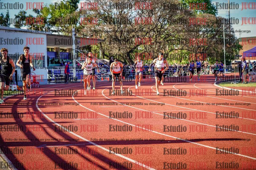 Fotos de las Postas 4x400 m de varones