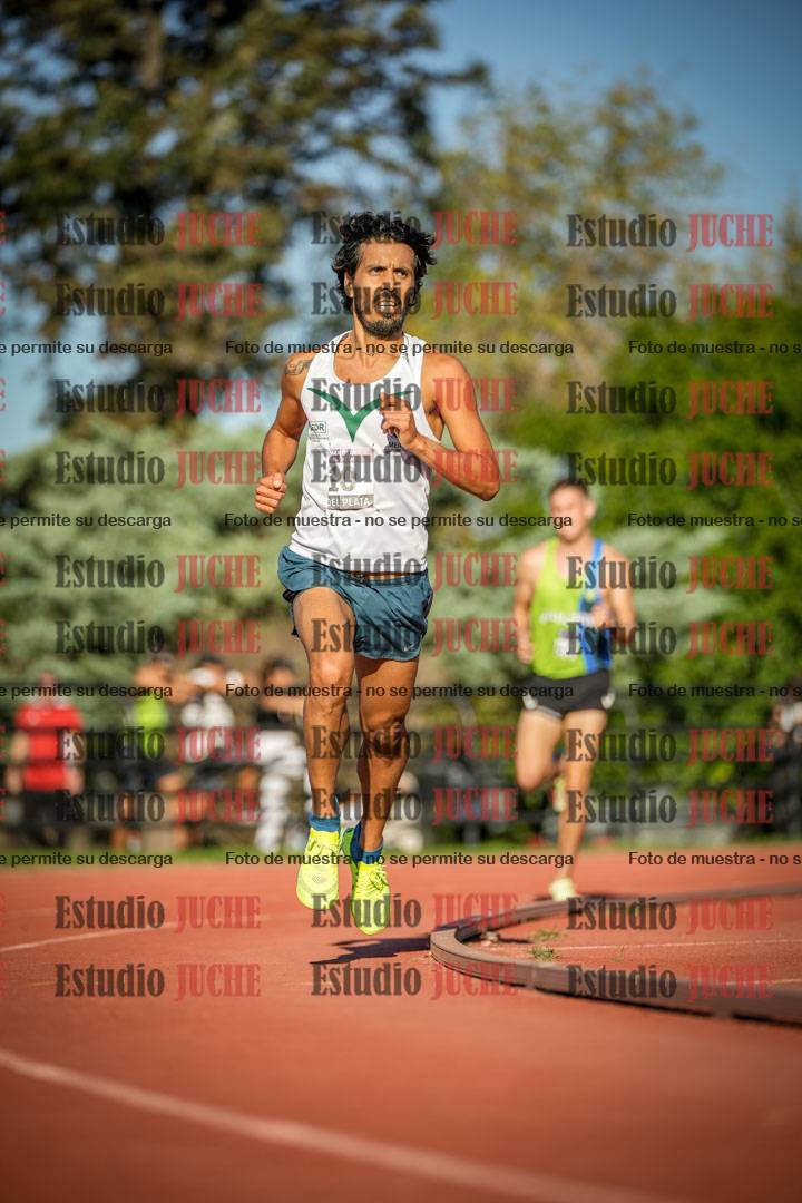 Fotos de los 3000 m llanos de varones