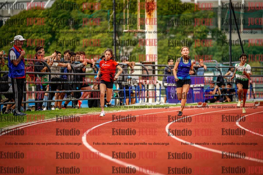 Fotos de los 150 m de mujeres