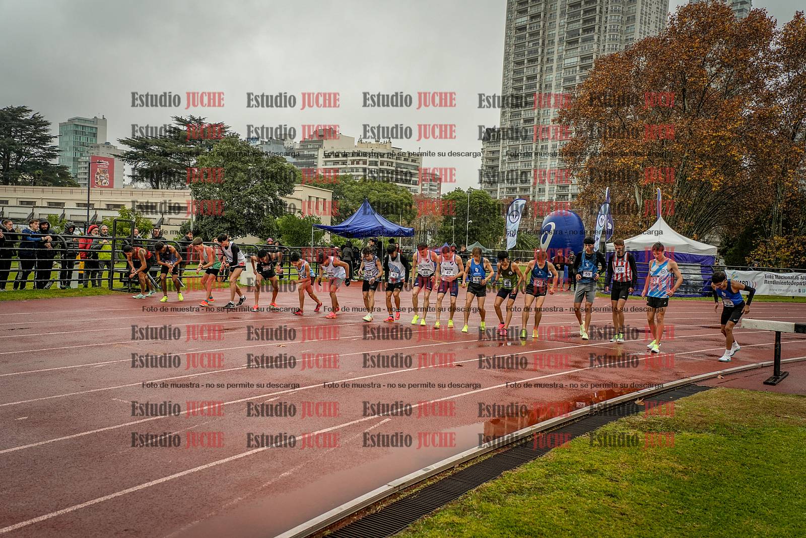 Fotos de los 1500 m llanos de varones