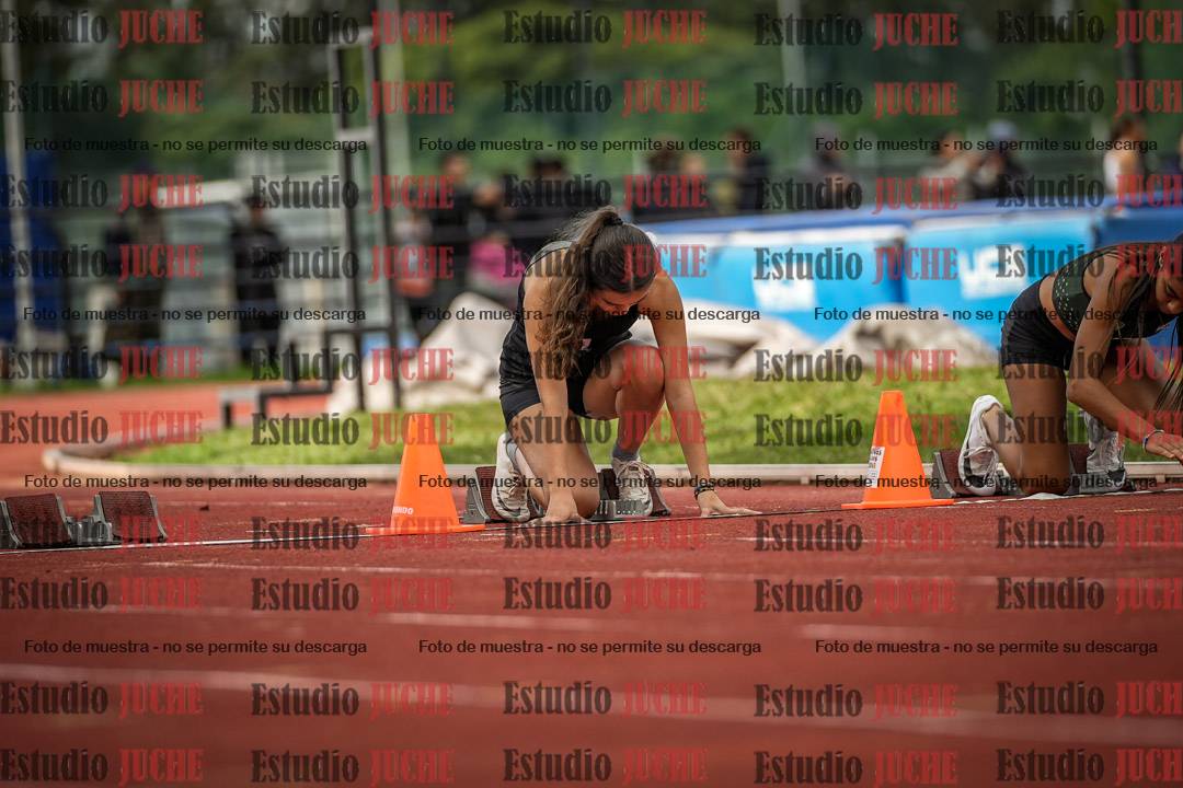 Fotos de los 80 m llanos de mujeres