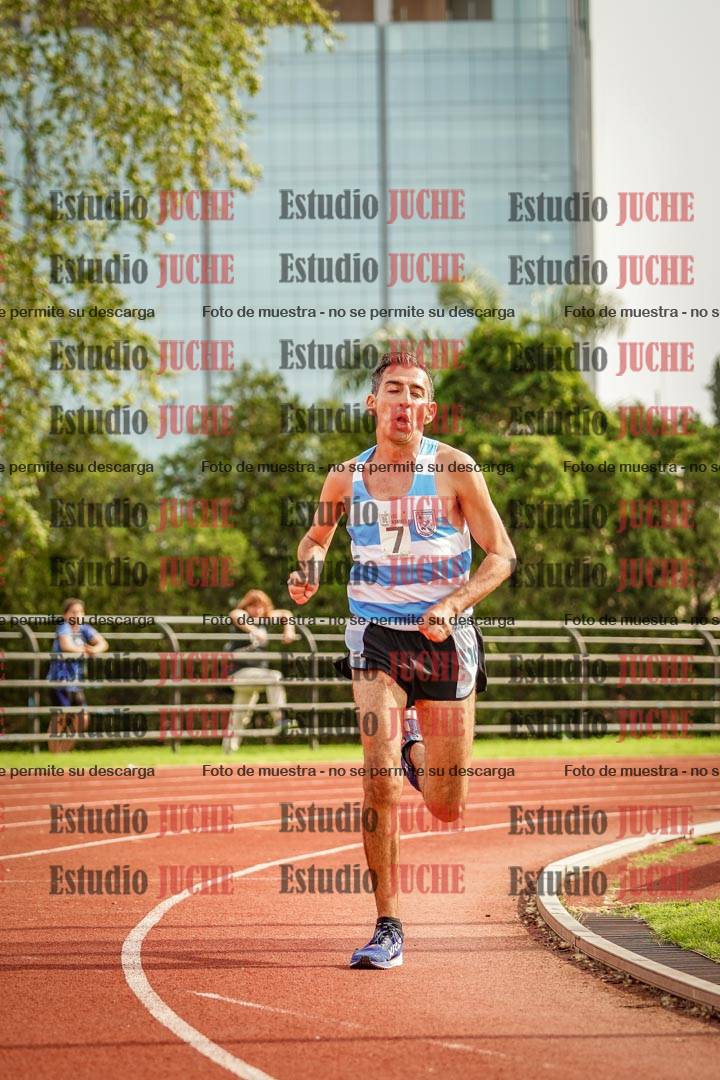 Fotos de los 3000 m llanos de varones