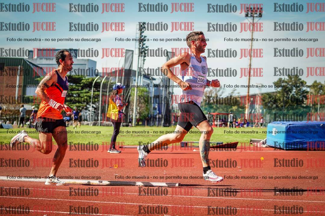 Fotos de los 5000 m llanos de mujeres y varones