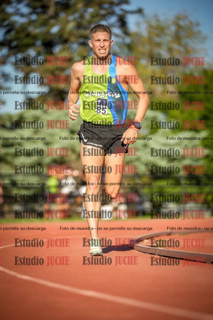 Fotos de los 3000 m llanos de varones