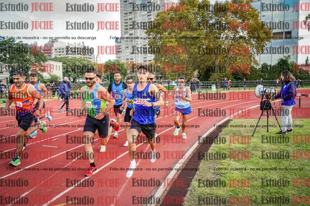 Fotos de los 1500 m llanos de varones