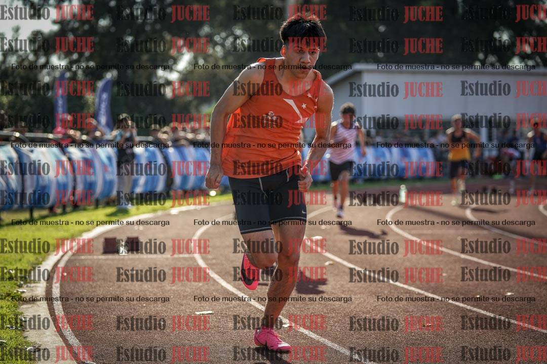 Fotos de los 400 m con vallas de varones