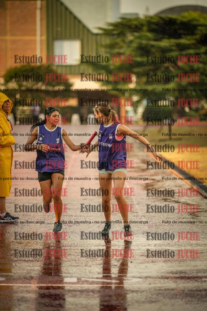 Fotos de las Postas 4x400 m de mujeres