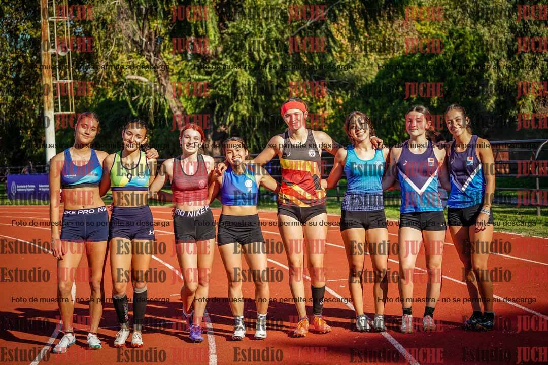Fotos de algunos podios y extras