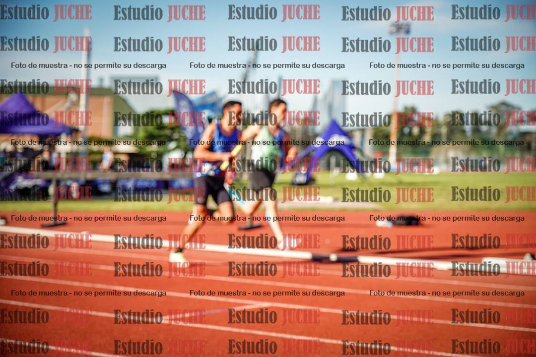 Fotos de las Postas 4x400 m de varones