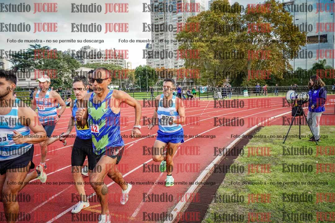 Fotos de los 1500 m llanos de varones