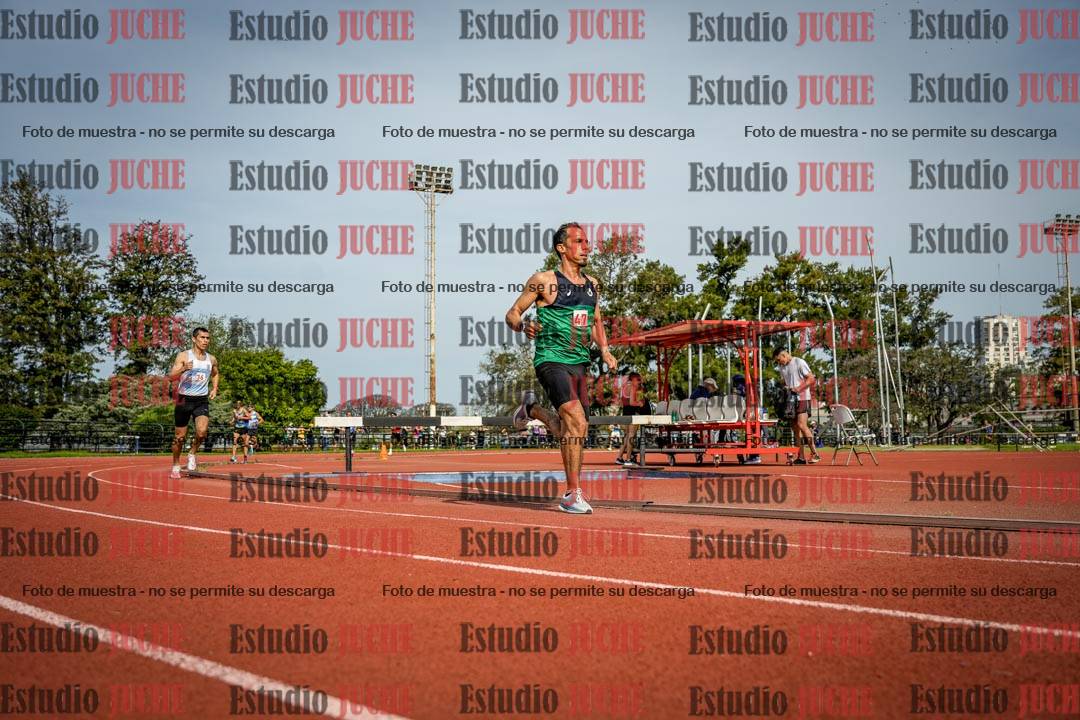 Fotos de los 3000 m llanos de varones