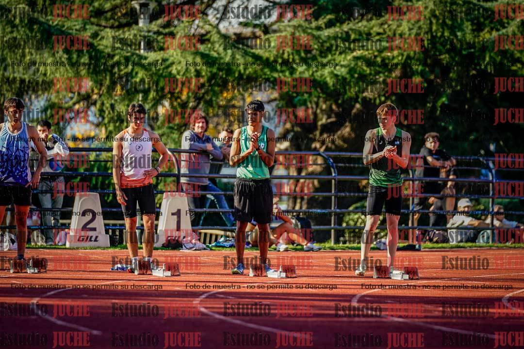 Fotos de los 100 m llanos de varones - FINAL