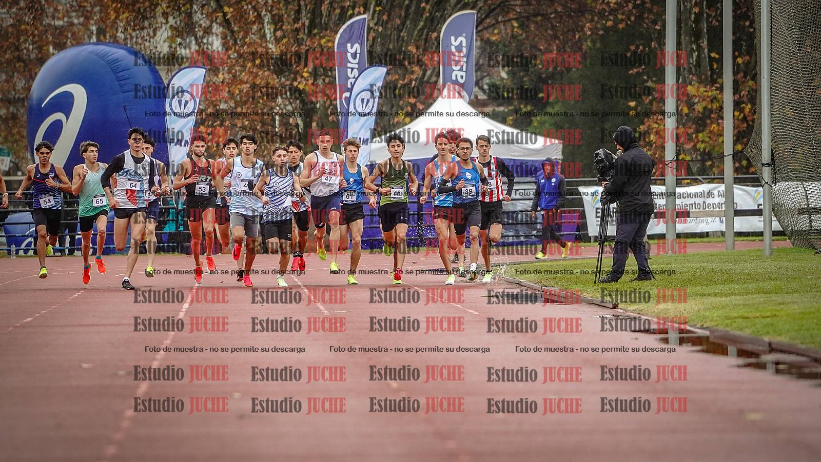 Fotos de los 1500 m llanos de varones