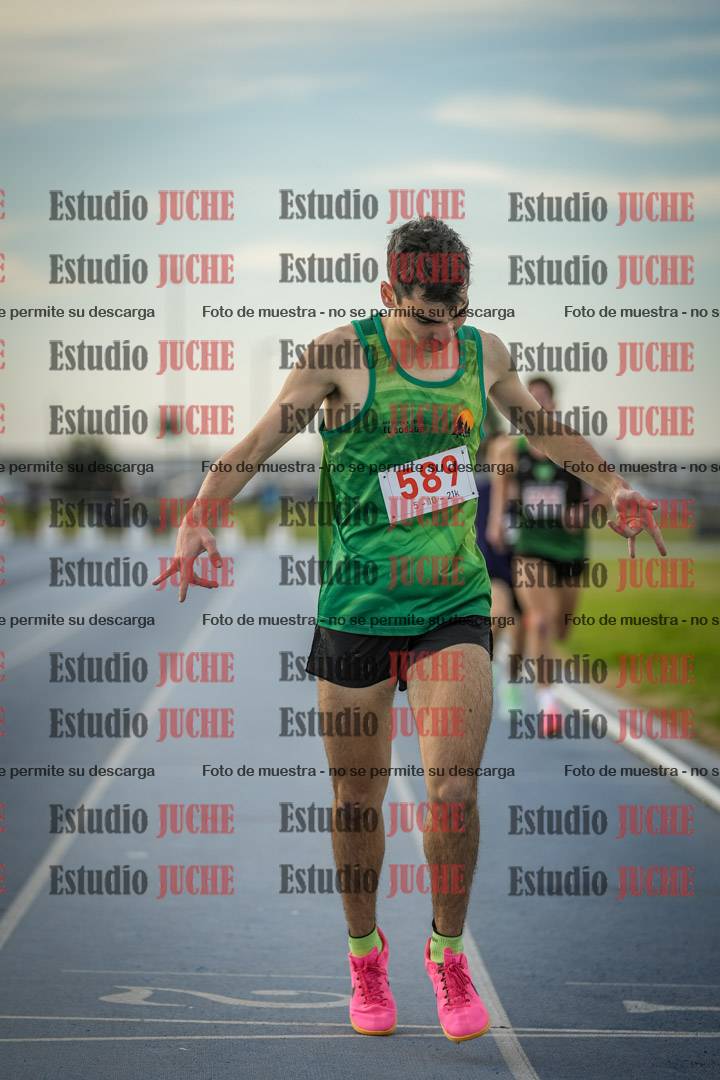 Fotos de los 1500 m llanos de varones