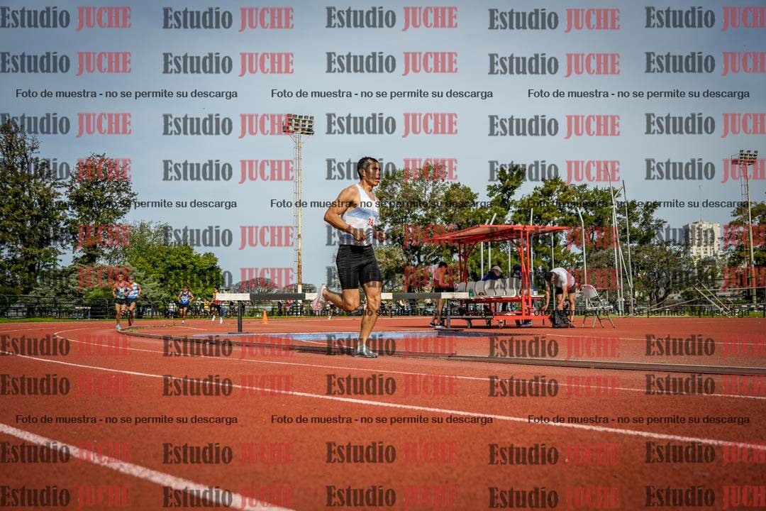 Fotos de los 3000 m llanos de varones