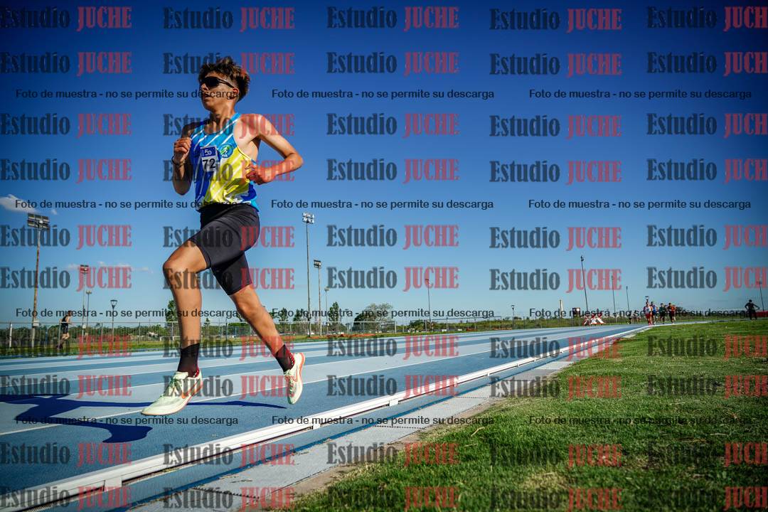 Fotos de los 3000 m llanos de varones