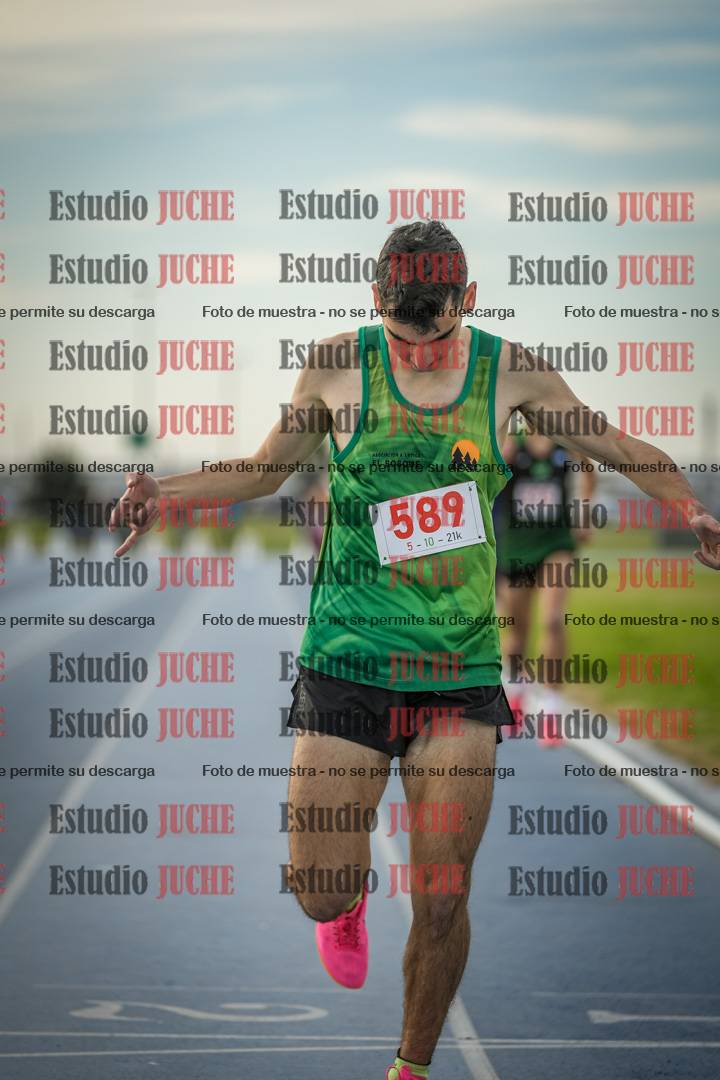 Fotos de los 1500 m llanos de varones