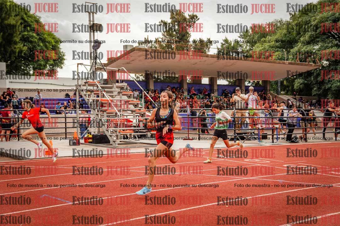 Fotos de los 150 m de mujeres
