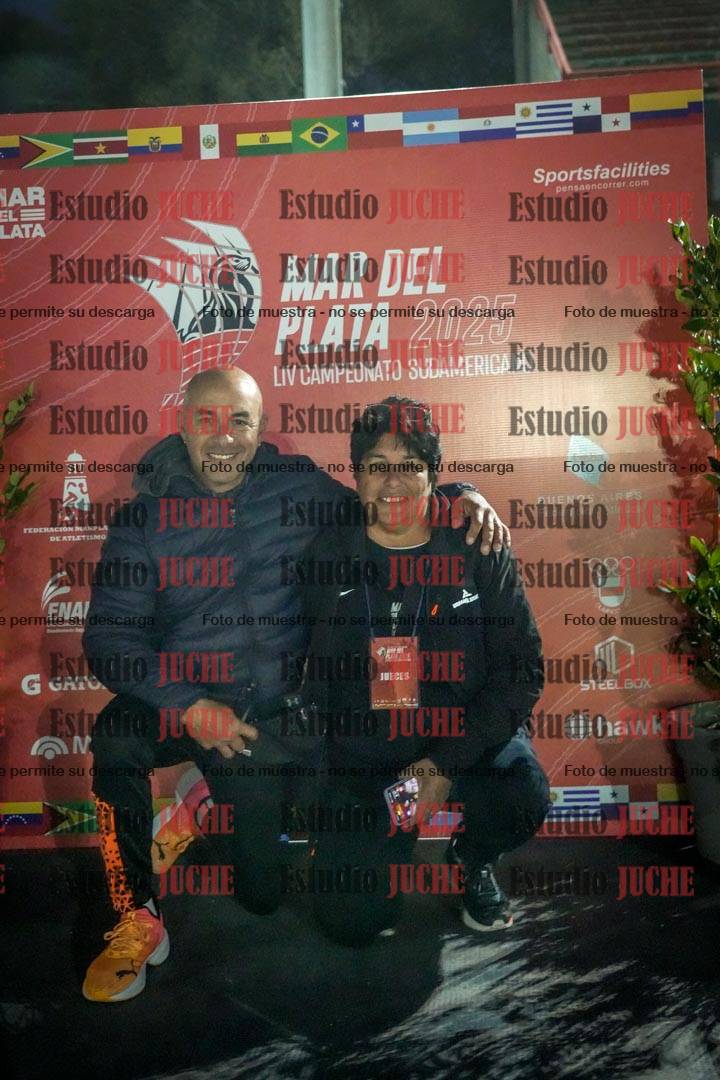 Fotos de algunos extras y podios del día 3