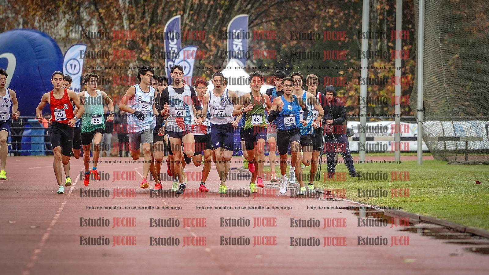 Fotos de los 1500 m llanos de varones