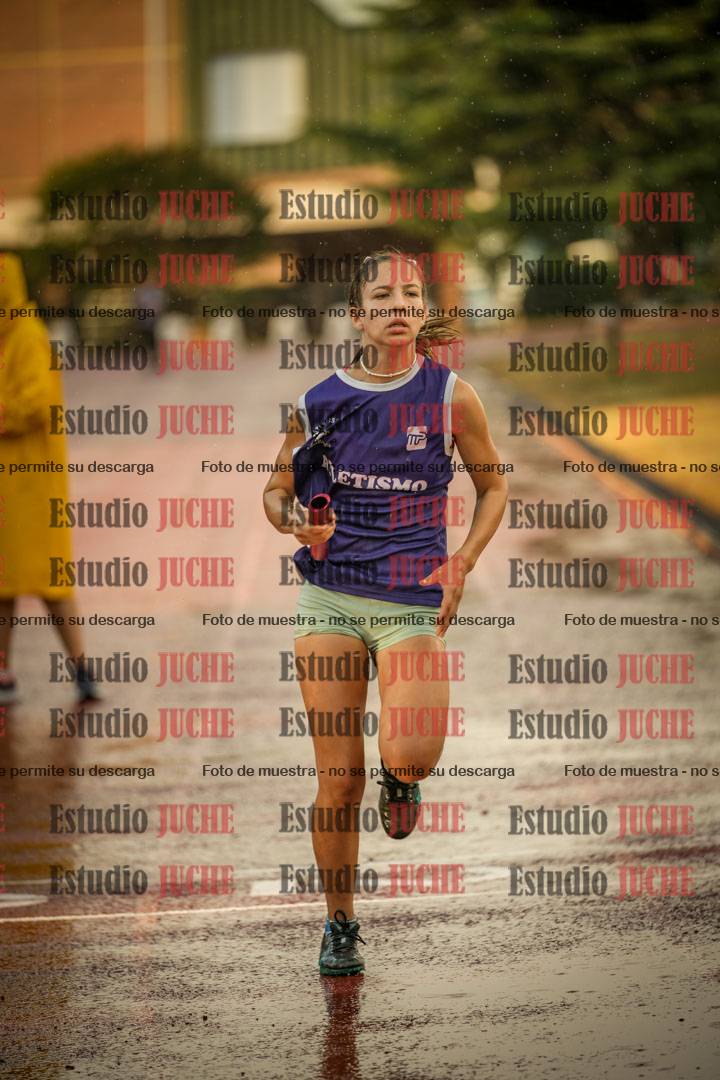 Fotos de las Postas 4x400 m de mujeres