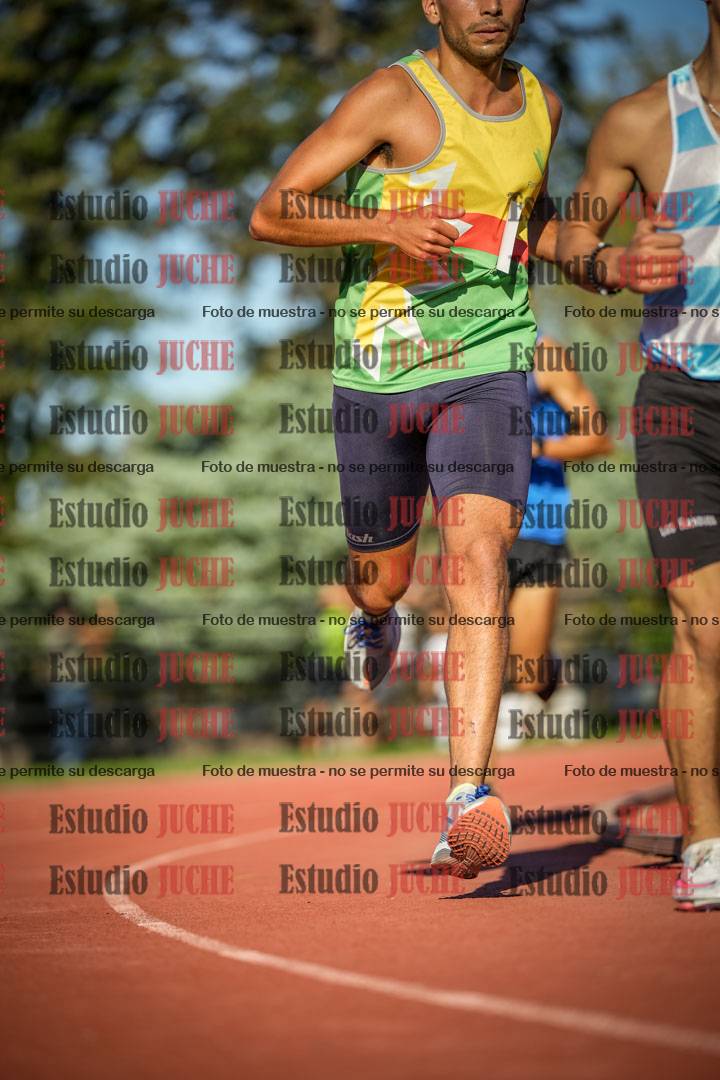 Fotos de los 3000 m llanos de varones