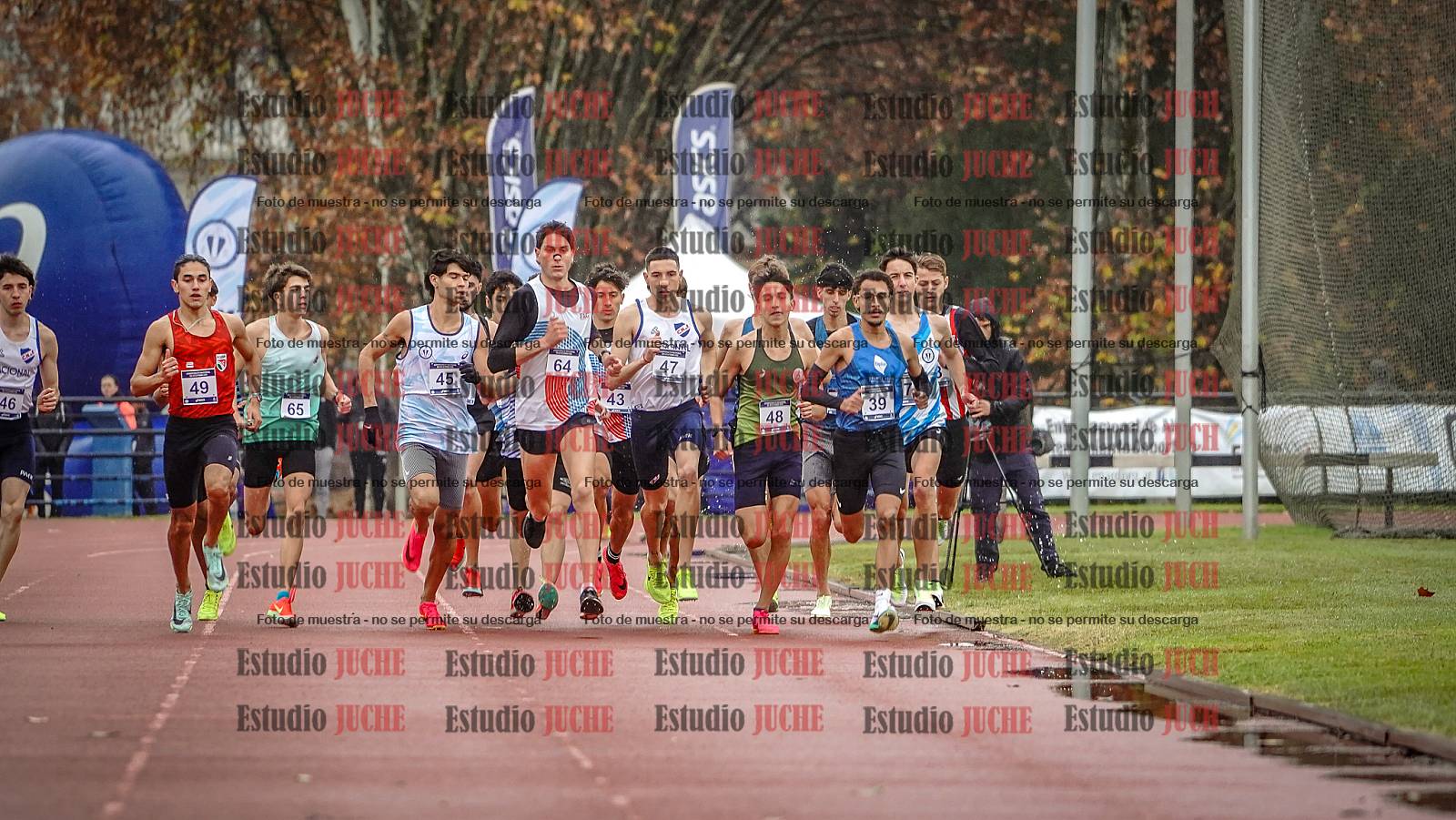 Fotos de los 1500 m llanos de varones