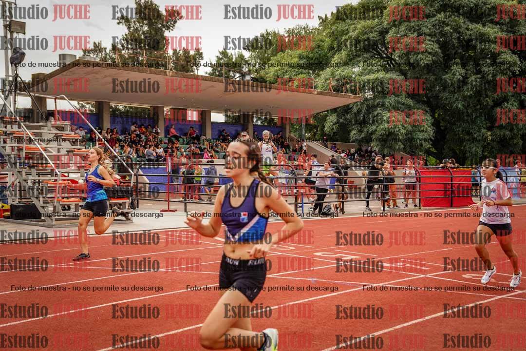 Fotos de los 150 m de mujeres