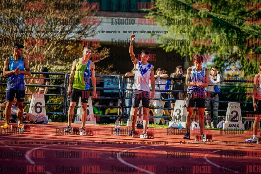 Fotos de los 100 m llanos de varones - FINAL