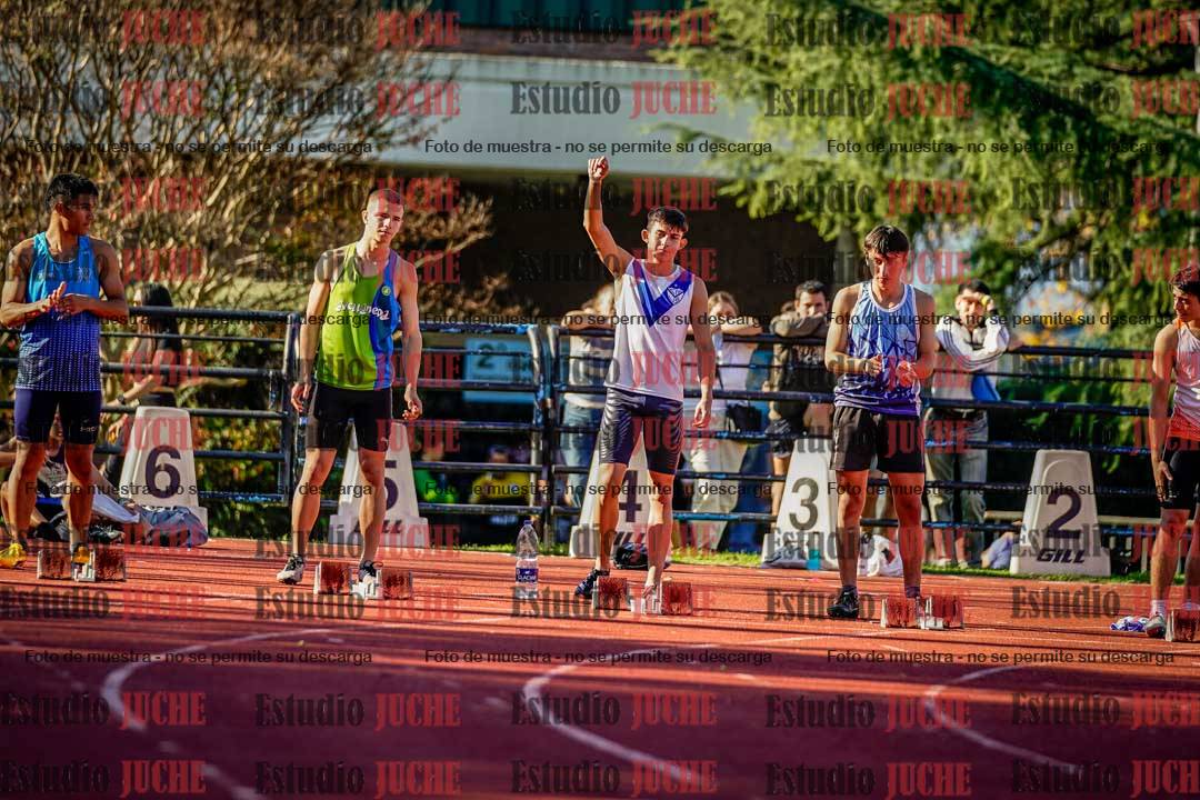 Fotos de los 100 m llanos de varones - FINAL