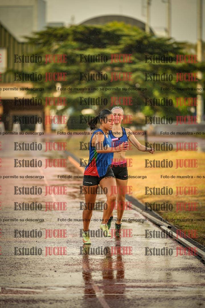 Fotos de las Postas 4x400 m de mujeres