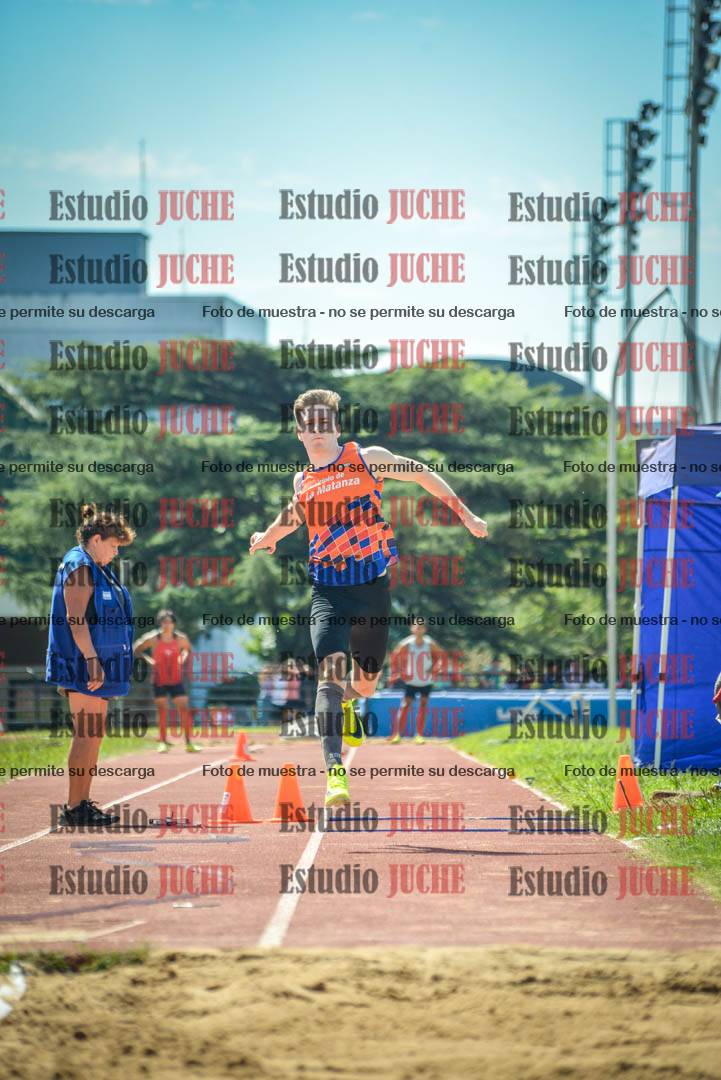 Fotos del salto triple de varones