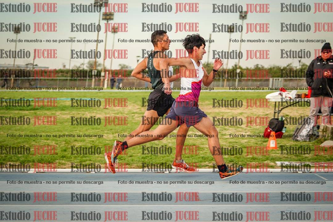 Fotos de los 1500 m llanos de varones