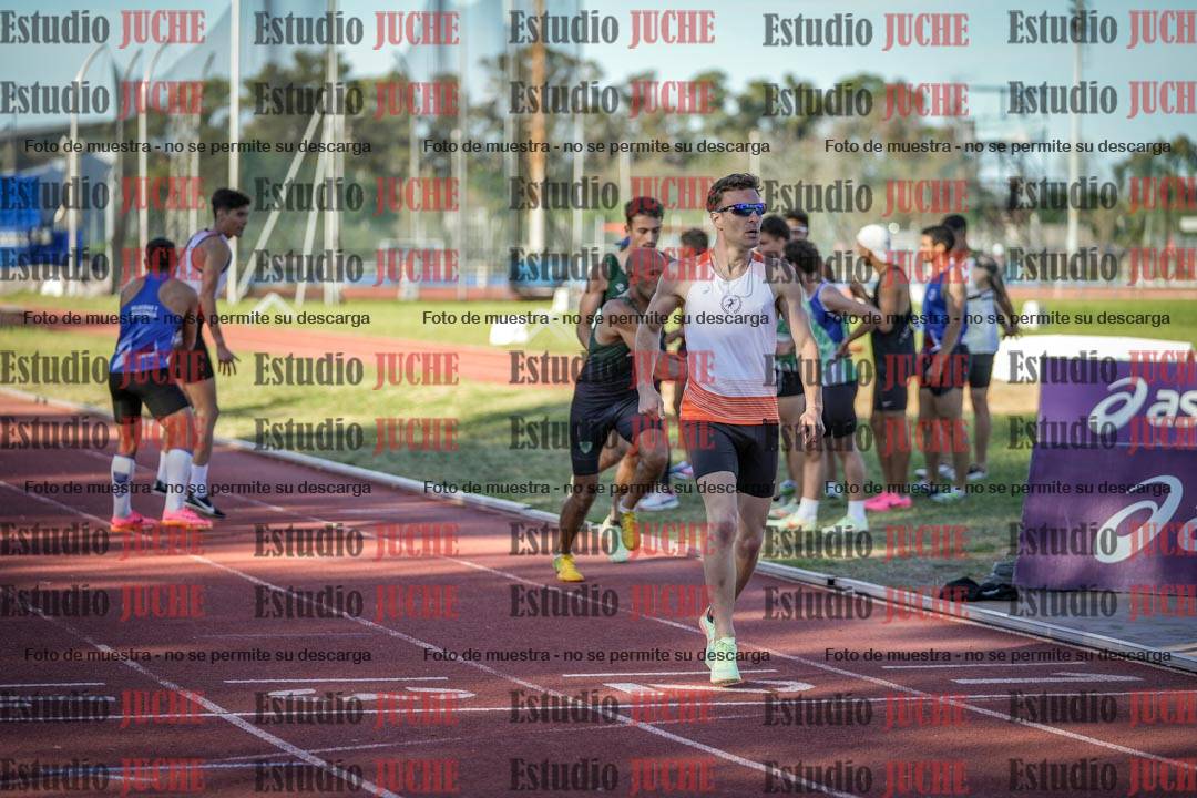 Fotos de las Postas 4x400 m de varones