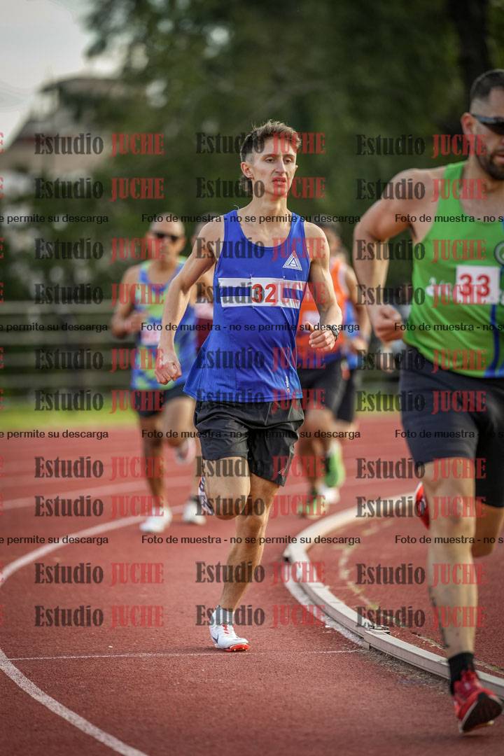 Fotos de los 1500 m llanos de varones