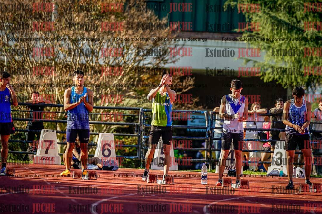 Fotos de los 100 m llanos de varones - FINAL