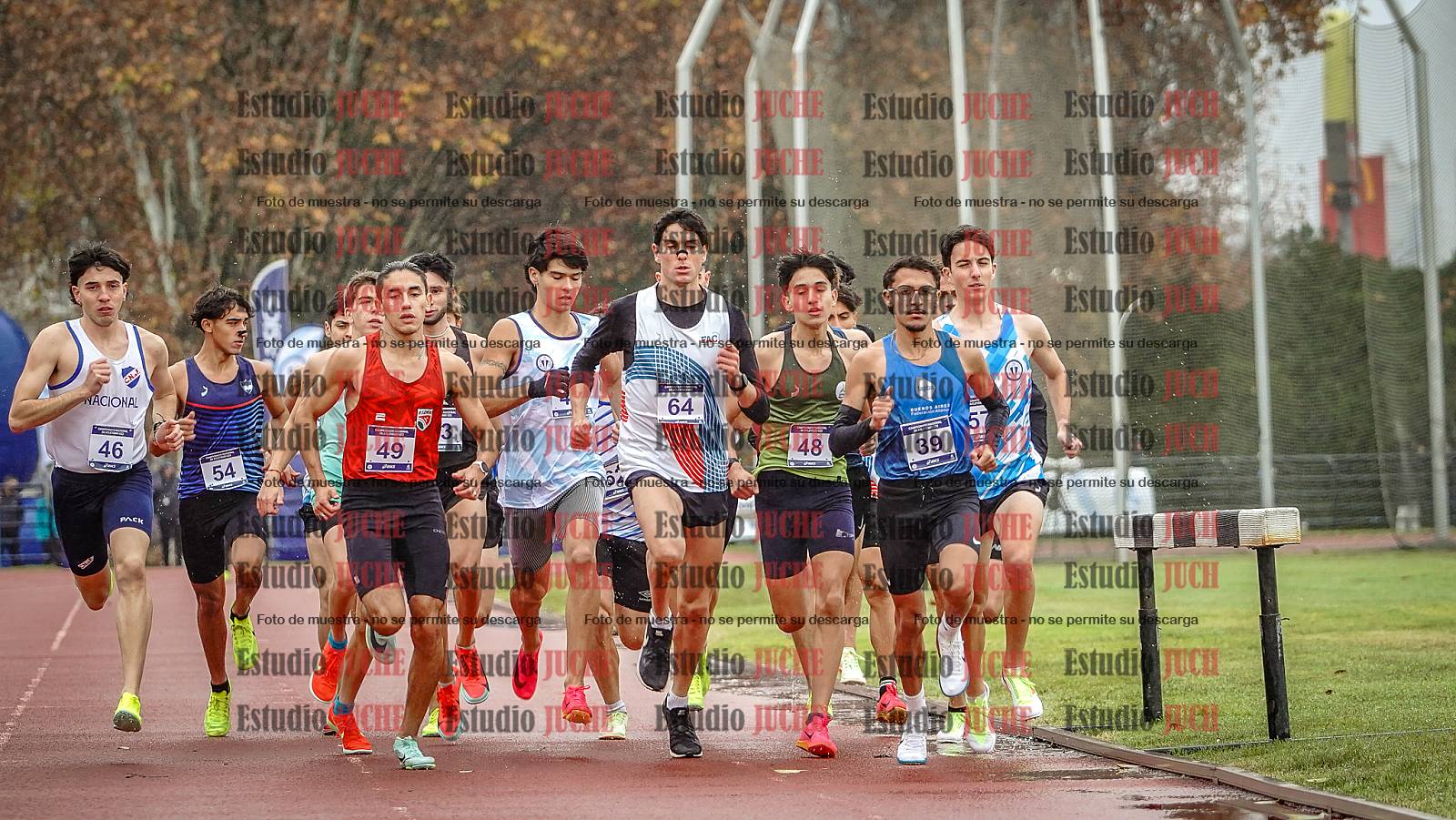 Fotos de los 1500 m llanos de varones