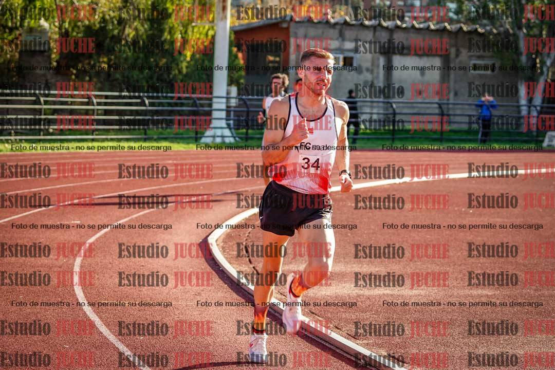 Fotos de los 3000 m llanos de varones