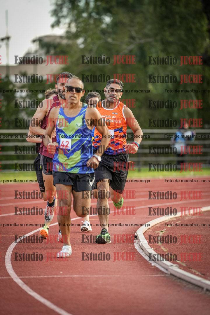 Fotos de los 1500 m llanos de varones