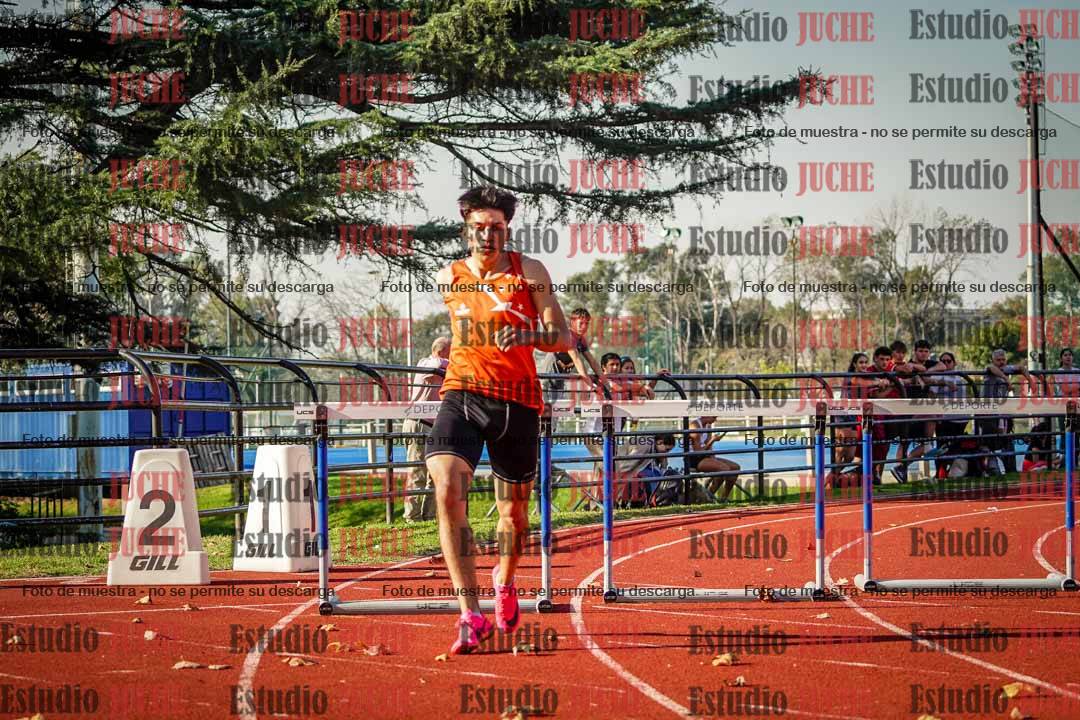 Fotos de los 400 m con vallas de varones