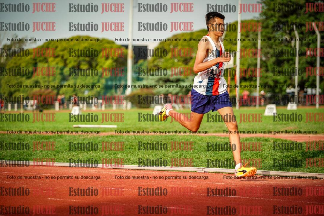 Fotos de los 400 m llanos de varones