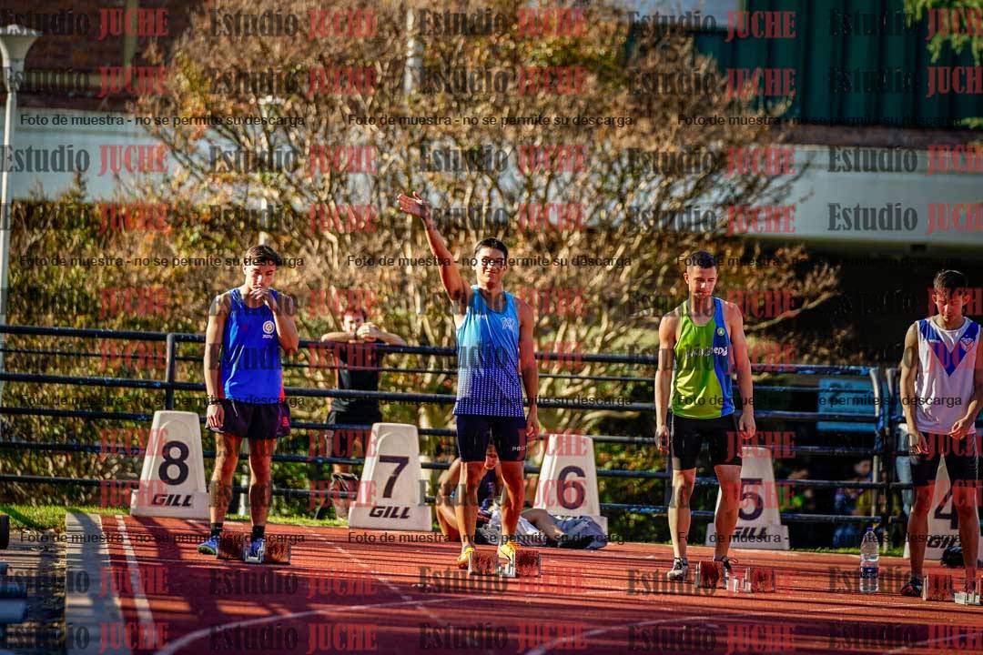 Fotos de los 100 m llanos de varones - FINAL